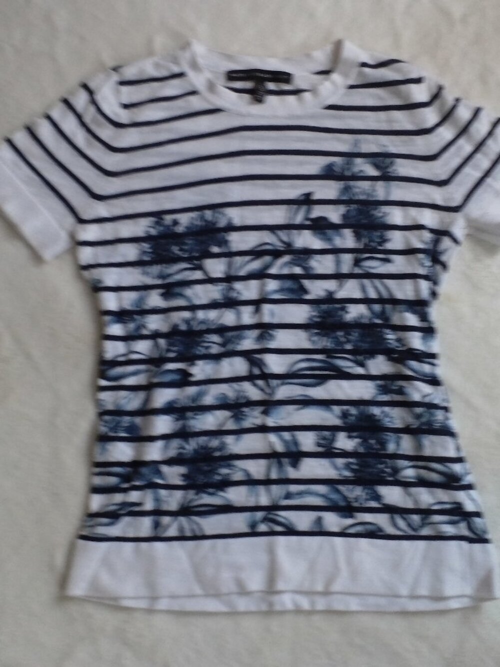 WHBM SIZE SAMLL SWEATER
